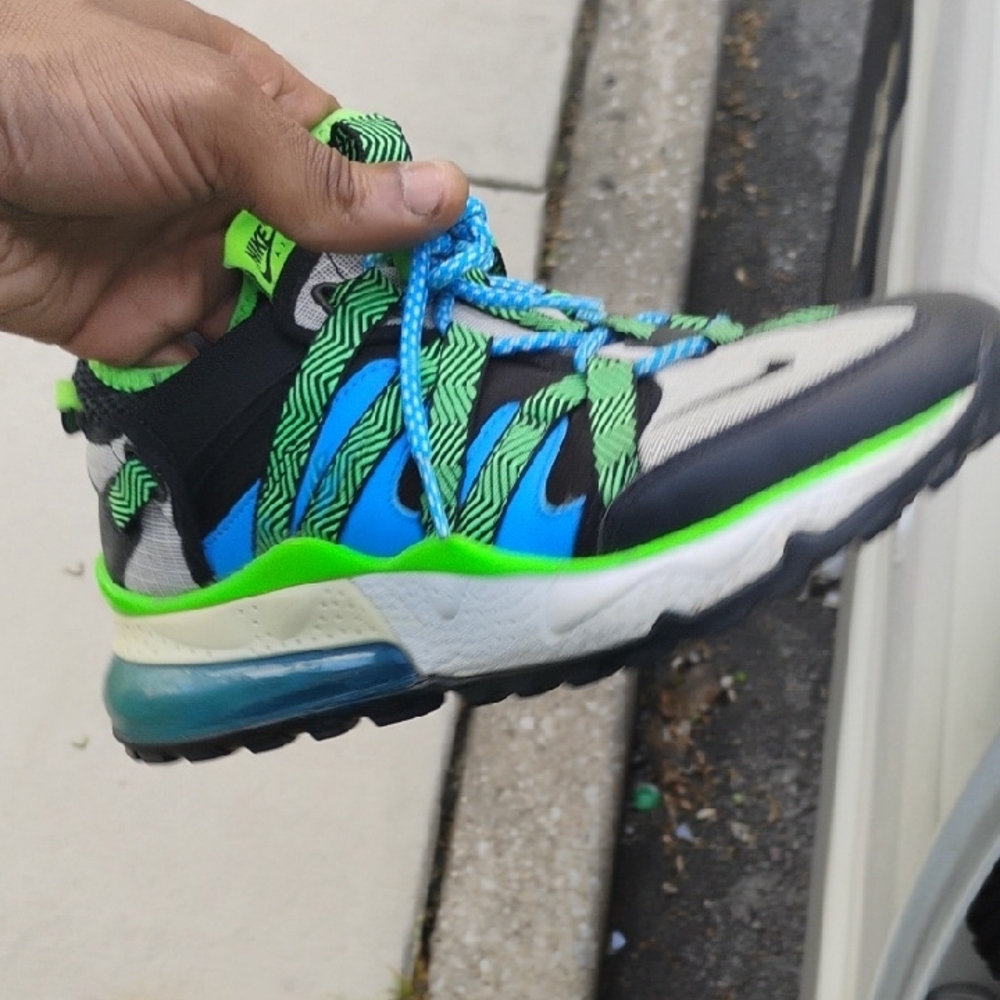 Nike Green and Blue Sneakers for Everyday Style